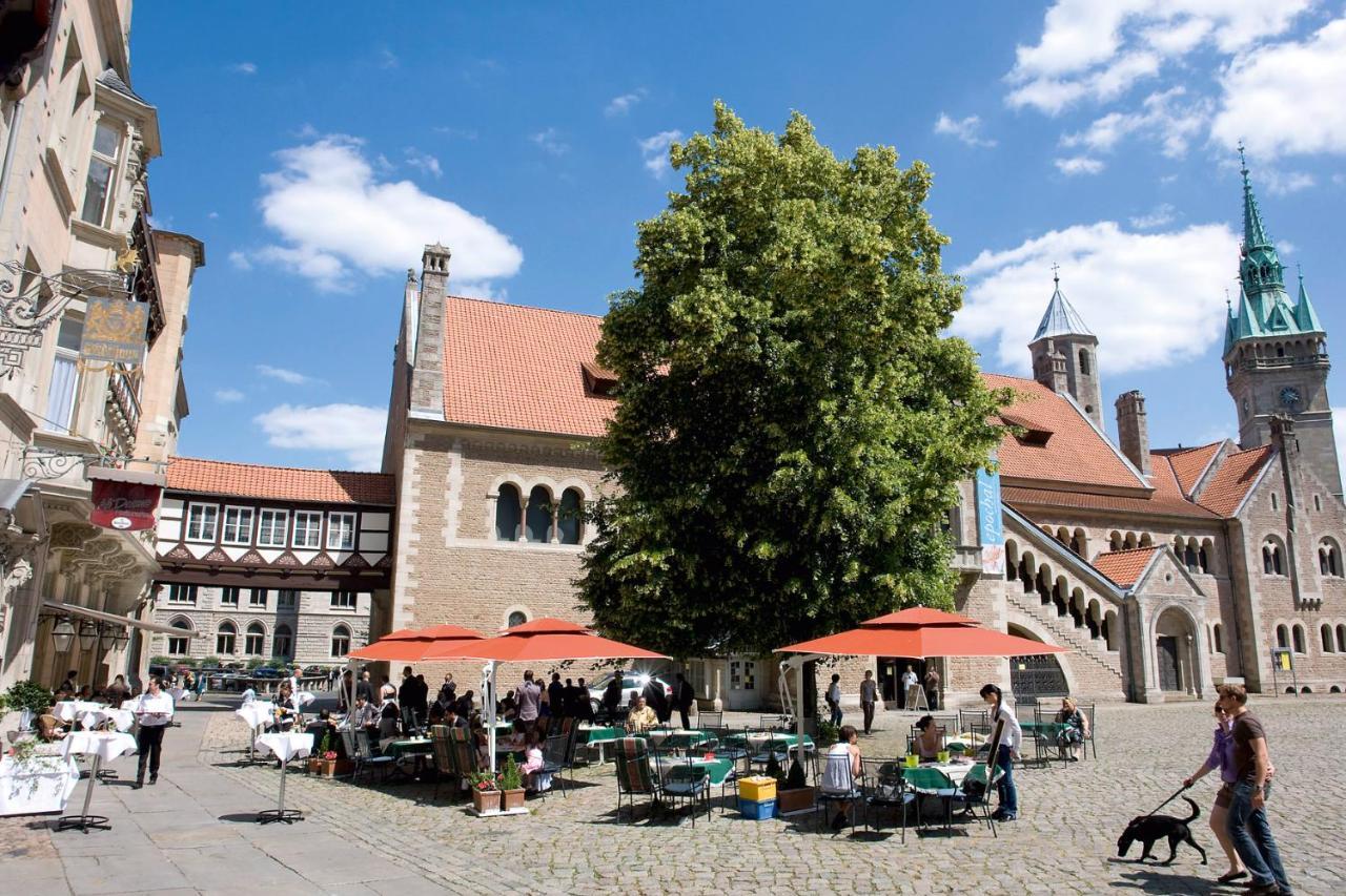 Hotel Deutsches Haus Braunschweig Buitenkant foto